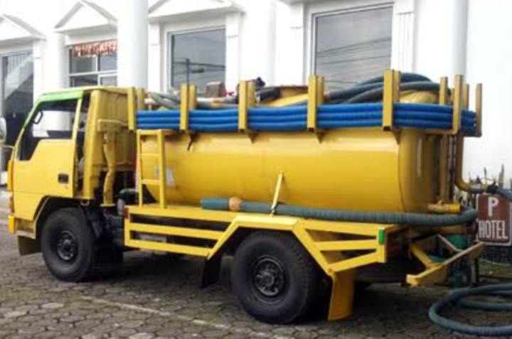 Sedot WC Mampet / Penuh Kediri – Solusi Cepat, Bersih, dan Bergaransi! Kediri